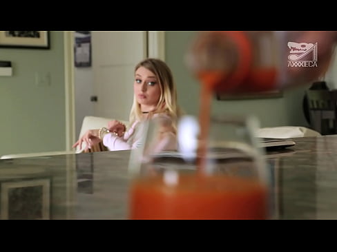 ❤️ Intombazana eshushu enamabele amakhulu kunye ne-pussy eqinile ifumana inkuku kwilahleko, kodwa inzima kakhulu ❤❌  kwi-xh.pornmega.ru ❌️