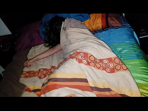 ❤️ UStepson ethuka umama wakhe omncinci ngoxa elele. ❤❌ kwi-xh.pornmega.ru ❌️
